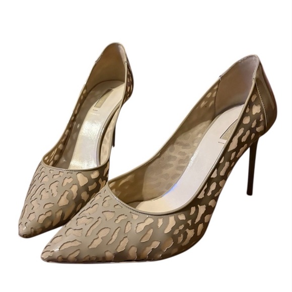 Giorgio Armani Shoes - Giorgio Armani laser-cut mesh patent leather stiletto pumps